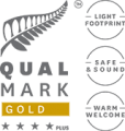 Qualmark 4 Star Plus Gold Award Logo Qualmark 4 Star Plus Gold Award Logo